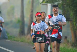 BIB: 3017, 2161, 128
                            <button type="button" onclick="openModal(6402988)" class="btn btn-primary btn-sm float-right btn-popup" data-toggle="modal" data-target=".modal-high-quality">
                        <i class="fas fa-shopping-cart"></i> Add to Cart
                    </button>
                                            <button type="button" onclick="isThisMe(6402988, true)" class="btn btn-success btn-sm float-right btn-popup btn-isme hidden" data-toggle="tooltip" data-placement="bottom" title="นี่คือรูปของคุณใช่ไหม คลิกที่นี่เพื่อเอาเข้าอัลบั้ม">
                        <i class="fas fa-plus"></i> Add to album
                    </button>
                    <button type="button" onclick="isThisMe(6402988, false)" class="btn btn-warning btn-sm float-right btn-popup btn-isnotme hidden">
                        <i class="fas fa-ban"></i> Remove from album
                    </button>