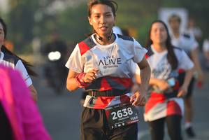 BIB: 2638, 128
                            <button type="button" onclick="openModal(6404111)" class="btn btn-primary btn-sm float-right btn-popup" data-toggle="modal" data-target=".modal-high-quality">
                        <i class="fas fa-shopping-cart"></i> Add to Cart
                    </button>
                                            <button type="button" onclick="isThisMe(6404111, true)" class="btn btn-success btn-sm float-right btn-popup btn-isme hidden" data-toggle="tooltip" data-placement="bottom" title="นี่คือรูปของคุณใช่ไหม คลิกที่นี่เพื่อเอาเข้าอัลบั้ม">
                        <i class="fas fa-plus"></i> Add to album
                    </button>
                    <button type="button" onclick="isThisMe(6404111, false)" class="btn btn-warning btn-sm float-right btn-popup btn-isnotme hidden">
                        <i class="fas fa-ban"></i> Remove from album
                    </button>