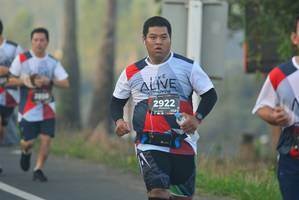 BIB: 2922, 120
                            <button type="button" onclick="openModal(6412242)" class="btn btn-primary btn-sm float-right btn-popup" data-toggle="modal" data-target=".modal-high-quality">
                        <i class="fas fa-shopping-cart"></i> Add to Cart
                    </button>
                                            <button type="button" onclick="isThisMe(6412242, true)" class="btn btn-success btn-sm float-right btn-popup btn-isme hidden" data-toggle="tooltip" data-placement="bottom" title="นี่คือรูปของคุณใช่ไหม คลิกที่นี่เพื่อเอาเข้าอัลบั้ม">
                        <i class="fas fa-plus"></i> Add to album
                    </button>
                    <button type="button" onclick="isThisMe(6412242, false)" class="btn btn-warning btn-sm float-right btn-popup btn-isnotme hidden">
                        <i class="fas fa-ban"></i> Remove from album
                    </button>