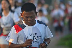 BIB: 
                            <button type="button" onclick="openModal(6412937)" class="btn btn-primary btn-sm float-right btn-popup" data-toggle="modal" data-target=".modal-high-quality">
                        <i class="fas fa-shopping-cart"></i> Add to Cart
                    </button>
                                            <button type="button" onclick="isThisMe(6412937, true)" class="btn btn-success btn-sm float-right btn-popup btn-isme hidden" data-toggle="tooltip" data-placement="bottom" title="นี่คือรูปของคุณใช่ไหม คลิกที่นี่เพื่อเอาเข้าอัลบั้ม">
                        <i class="fas fa-plus"></i> Add to album
                    </button>
                    <button type="button" onclick="isThisMe(6412937, false)" class="btn btn-warning btn-sm float-right btn-popup btn-isnotme hidden">
                        <i class="fas fa-ban"></i> Remove from album
                    </button>