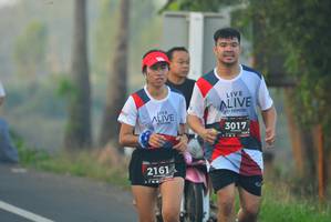 BIB: 3017, 2161
                            <button type="button" onclick="openModal(6402987)" class="btn btn-primary btn-sm float-right btn-popup" data-toggle="modal" data-target=".modal-high-quality">
                        <i class="fas fa-shopping-cart"></i> Add to Cart
                    </button>
                                            <button type="button" onclick="isThisMe(6402987, true)" class="btn btn-success btn-sm float-right btn-popup btn-isme hidden" data-toggle="tooltip" data-placement="bottom" title="นี่คือรูปของคุณใช่ไหม คลิกที่นี่เพื่อเอาเข้าอัลบั้ม">
                        <i class="fas fa-plus"></i> Add to album
                    </button>
                    <button type="button" onclick="isThisMe(6402987, false)" class="btn btn-warning btn-sm float-right btn-popup btn-isnotme hidden">
                        <i class="fas fa-ban"></i> Remove from album
                    </button>