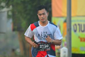 BIB: 2130, 128
                            <button type="button" onclick="openModal(6404247)" class="btn btn-primary btn-sm float-right btn-popup" data-toggle="modal" data-target=".modal-high-quality">
                        <i class="fas fa-shopping-cart"></i> Add to Cart
                    </button>
                                            <button type="button" onclick="isThisMe(6404247, true)" class="btn btn-success btn-sm float-right btn-popup btn-isme hidden" data-toggle="tooltip" data-placement="bottom" title="นี่คือรูปของคุณใช่ไหม คลิกที่นี่เพื่อเอาเข้าอัลบั้ม">
                        <i class="fas fa-plus"></i> Add to album
                    </button>
                    <button type="button" onclick="isThisMe(6404247, false)" class="btn btn-warning btn-sm float-right btn-popup btn-isnotme hidden">
                        <i class="fas fa-ban"></i> Remove from album
                    </button>