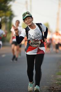 BIB: 6704
                            <button type="button" onclick="openModal(6384766)" class="btn btn-primary btn-sm float-right btn-popup" data-toggle="modal" data-target=".modal-high-quality">
                        <i class="fas fa-shopping-cart"></i> Add to Cart
                    </button>
                                            <button type="button" onclick="isThisMe(6384766, true)" class="btn btn-success btn-sm float-right btn-popup btn-isme hidden" data-toggle="tooltip" data-placement="bottom" title="นี่คือรูปของคุณใช่ไหม คลิกที่นี่เพื่อเอาเข้าอัลบั้ม">
                        <i class="fas fa-plus"></i> Add to album
                    </button>
                    <button type="button" onclick="isThisMe(6384766, false)" class="btn btn-warning btn-sm float-right btn-popup btn-isnotme hidden">
                        <i class="fas fa-ban"></i> Remove from album
                    </button>