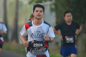 BIB: 2908, 128
                            <button type="button" onclick="openModal(6412106)" class="btn btn-primary btn-sm float-right btn-popup" data-toggle="modal" data-target=".modal-high-quality">
                        <i class="fas fa-shopping-cart"></i> Add to Cart
                    </button>
                                            <button type="button" onclick="isThisMe(6412106, true)" class="btn btn-success btn-sm float-right btn-popup btn-isme hidden" data-toggle="tooltip" data-placement="bottom" title="นี่คือรูปของคุณใช่ไหม คลิกที่นี่เพื่อเอาเข้าอัลบั้ม">
                        <i class="fas fa-plus"></i> Add to album
                    </button>
                    <button type="button" onclick="isThisMe(6412106, false)" class="btn btn-warning btn-sm float-right btn-popup btn-isnotme hidden">
                        <i class="fas fa-ban"></i> Remove from album
                    </button>