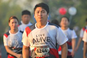 BIB: 6244
                            <button type="button" onclick="openModal(6403054)" class="btn btn-primary btn-sm float-right btn-popup" data-toggle="modal" data-target=".modal-high-quality">
                        <i class="fas fa-shopping-cart"></i> Add to Cart
                    </button>
                                            <button type="button" onclick="isThisMe(6403054, true)" class="btn btn-success btn-sm float-right btn-popup btn-isme hidden" data-toggle="tooltip" data-placement="bottom" title="นี่คือรูปของคุณใช่ไหม คลิกที่นี่เพื่อเอาเข้าอัลบั้ม">
                        <i class="fas fa-plus"></i> Add to album
                    </button>
                    <button type="button" onclick="isThisMe(6403054, false)" class="btn btn-warning btn-sm float-right btn-popup btn-isnotme hidden">
                        <i class="fas fa-ban"></i> Remove from album
                    </button>