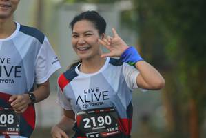 BIB: 128, 2190
                            <button type="button" onclick="openModal(6412480)" class="btn btn-primary btn-sm float-right btn-popup" data-toggle="modal" data-target=".modal-high-quality">
                        <i class="fas fa-shopping-cart"></i> Add to Cart
                    </button>
                                            <button type="button" onclick="isThisMe(6412480, true)" class="btn btn-success btn-sm float-right btn-popup btn-isme hidden" data-toggle="tooltip" data-placement="bottom" title="นี่คือรูปของคุณใช่ไหม คลิกที่นี่เพื่อเอาเข้าอัลบั้ม">
                        <i class="fas fa-plus"></i> Add to album
                    </button>
                    <button type="button" onclick="isThisMe(6412480, false)" class="btn btn-warning btn-sm float-right btn-popup btn-isnotme hidden">
                        <i class="fas fa-ban"></i> Remove from album
                    </button>