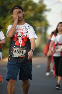 BIB: 6871
                            <button type="button" onclick="openModal(6385129)" class="btn btn-primary btn-sm float-right btn-popup" data-toggle="modal" data-target=".modal-high-quality">
                        <i class="fas fa-shopping-cart"></i> Add to Cart
                    </button>
                                            <button type="button" onclick="isThisMe(6385129, true)" class="btn btn-success btn-sm float-right btn-popup btn-isme hidden" data-toggle="tooltip" data-placement="bottom" title="นี่คือรูปของคุณใช่ไหม คลิกที่นี่เพื่อเอาเข้าอัลบั้ม">
                        <i class="fas fa-plus"></i> Add to album
                    </button>
                    <button type="button" onclick="isThisMe(6385129, false)" class="btn btn-warning btn-sm float-right btn-popup btn-isnotme hidden">
                        <i class="fas fa-ban"></i> Remove from album
                    </button>