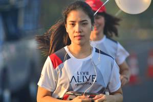 BIB: 
                            <button type="button" onclick="openModal(6404089)" class="btn btn-primary btn-sm float-right btn-popup" data-toggle="modal" data-target=".modal-high-quality">
                        <i class="fas fa-shopping-cart"></i> Add to Cart
                    </button>
                                            <button type="button" onclick="isThisMe(6404089, true)" class="btn btn-success btn-sm float-right btn-popup btn-isme hidden" data-toggle="tooltip" data-placement="bottom" title="นี่คือรูปของคุณใช่ไหม คลิกที่นี่เพื่อเอาเข้าอัลบั้ม">
                        <i class="fas fa-plus"></i> Add to album
                    </button>
                    <button type="button" onclick="isThisMe(6404089, false)" class="btn btn-warning btn-sm float-right btn-popup btn-isnotme hidden">
                        <i class="fas fa-ban"></i> Remove from album
                    </button>