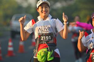 BIB: 2191, 128
                            <button type="button" onclick="openModal(6416730)" class="btn btn-primary btn-sm float-right btn-popup" data-toggle="modal" data-target=".modal-high-quality">
                        <i class="fas fa-shopping-cart"></i> Add to Cart
                    </button>
                                            <button type="button" onclick="isThisMe(6416730, true)" class="btn btn-success btn-sm float-right btn-popup btn-isme hidden" data-toggle="tooltip" data-placement="bottom" title="นี่คือรูปของคุณใช่ไหม คลิกที่นี่เพื่อเอาเข้าอัลบั้ม">
                        <i class="fas fa-plus"></i> Add to album
                    </button>
                    <button type="button" onclick="isThisMe(6416730, false)" class="btn btn-warning btn-sm float-right btn-popup btn-isnotme hidden">
                        <i class="fas fa-ban"></i> Remove from album
                    </button>