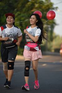 BIB: 668, 486
                            <button type="button" onclick="openModal(6387616)" class="btn btn-primary btn-sm float-right btn-popup" data-toggle="modal" data-target=".modal-high-quality">
                        <i class="fas fa-shopping-cart"></i> Add to Cart
                    </button>
                                            <button type="button" onclick="isThisMe(6387616, true)" class="btn btn-success btn-sm float-right btn-popup btn-isme hidden" data-toggle="tooltip" data-placement="bottom" title="นี่คือรูปของคุณใช่ไหม คลิกที่นี่เพื่อเอาเข้าอัลบั้ม">
                        <i class="fas fa-plus"></i> Add to album
                    </button>
                    <button type="button" onclick="isThisMe(6387616, false)" class="btn btn-warning btn-sm float-right btn-popup btn-isnotme hidden">
                        <i class="fas fa-ban"></i> Remove from album
                    </button>