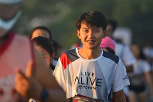 BIB: 
                            <button type="button" onclick="openModal(6413939)" class="btn btn-primary btn-sm float-right btn-popup" data-toggle="modal" data-target=".modal-high-quality">
                        <i class="fas fa-shopping-cart"></i> Add to Cart
                    </button>
                                            <button type="button" onclick="isThisMe(6413939, true)" class="btn btn-success btn-sm float-right btn-popup btn-isme hidden" data-toggle="tooltip" data-placement="bottom" title="นี่คือรูปของคุณใช่ไหม คลิกที่นี่เพื่อเอาเข้าอัลบั้ม">
                        <i class="fas fa-plus"></i> Add to album
                    </button>
                    <button type="button" onclick="isThisMe(6413939, false)" class="btn btn-warning btn-sm float-right btn-popup btn-isnotme hidden">
                        <i class="fas fa-ban"></i> Remove from album
                    </button>