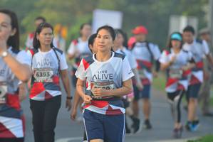 BIB: 6393
                            <button type="button" onclick="openModal(6402390)" class="btn btn-primary btn-sm float-right btn-popup" data-toggle="modal" data-target=".modal-high-quality">
                        <i class="fas fa-shopping-cart"></i> Add to Cart
                    </button>
                                            <button type="button" onclick="isThisMe(6402390, true)" class="btn btn-success btn-sm float-right btn-popup btn-isme hidden" data-toggle="tooltip" data-placement="bottom" title="นี่คือรูปของคุณใช่ไหม คลิกที่นี่เพื่อเอาเข้าอัลบั้ม">
                        <i class="fas fa-plus"></i> Add to album
                    </button>
                    <button type="button" onclick="isThisMe(6402390, false)" class="btn btn-warning btn-sm float-right btn-popup btn-isnotme hidden">
                        <i class="fas fa-ban"></i> Remove from album
                    </button>