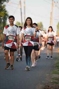 BIB: 6116, 6715, 434
                            <button type="button" onclick="openModal(6385963)" class="btn btn-primary btn-sm float-right btn-popup" data-toggle="modal" data-target=".modal-high-quality">
                        <i class="fas fa-shopping-cart"></i> Add to Cart
                    </button>
                                            <button type="button" onclick="isThisMe(6385963, true)" class="btn btn-success btn-sm float-right btn-popup btn-isme hidden" data-toggle="tooltip" data-placement="bottom" title="นี่คือรูปของคุณใช่ไหม คลิกที่นี่เพื่อเอาเข้าอัลบั้ม">
                        <i class="fas fa-plus"></i> Add to album
                    </button>
                    <button type="button" onclick="isThisMe(6385963, false)" class="btn btn-warning btn-sm float-right btn-popup btn-isnotme hidden">
                        <i class="fas fa-ban"></i> Remove from album
                    </button>