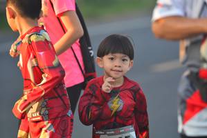 BIB: 
                            <button type="button" onclick="openModal(6404885)" class="btn btn-primary btn-sm float-right btn-popup" data-toggle="modal" data-target=".modal-high-quality">
                        <i class="fas fa-shopping-cart"></i> Add to Cart
                    </button>
                                            <button type="button" onclick="isThisMe(6404885, true)" class="btn btn-success btn-sm float-right btn-popup btn-isme hidden" data-toggle="tooltip" data-placement="bottom" title="นี่คือรูปของคุณใช่ไหม คลิกที่นี่เพื่อเอาเข้าอัลบั้ม">
                        <i class="fas fa-plus"></i> Add to album
                    </button>
                    <button type="button" onclick="isThisMe(6404885, false)" class="btn btn-warning btn-sm float-right btn-popup btn-isnotme hidden">
                        <i class="fas fa-ban"></i> Remove from album
                    </button>