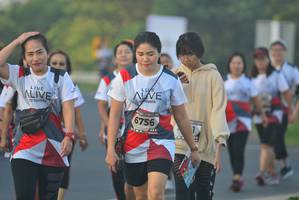 BIB: 6756
                            <button type="button" onclick="openModal(6404143)" class="btn btn-primary btn-sm float-right btn-popup" data-toggle="modal" data-target=".modal-high-quality">
                        <i class="fas fa-shopping-cart"></i> Add to Cart
                    </button>
                                            <button type="button" onclick="isThisMe(6404143, true)" class="btn btn-success btn-sm float-right btn-popup btn-isme hidden" data-toggle="tooltip" data-placement="bottom" title="นี่คือรูปของคุณใช่ไหม คลิกที่นี่เพื่อเอาเข้าอัลบั้ม">
                        <i class="fas fa-plus"></i> Add to album
                    </button>
                    <button type="button" onclick="isThisMe(6404143, false)" class="btn btn-warning btn-sm float-right btn-popup btn-isnotme hidden">
                        <i class="fas fa-ban"></i> Remove from album
                    </button>