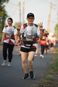 BIB: 6325, 7796
                            <button type="button" onclick="openModal(6385781)" class="btn btn-primary btn-sm float-right btn-popup" data-toggle="modal" data-target=".modal-high-quality">
                        <i class="fas fa-shopping-cart"></i> Add to Cart
                    </button>
                                            <button type="button" onclick="isThisMe(6385781, true)" class="btn btn-success btn-sm float-right btn-popup btn-isme hidden" data-toggle="tooltip" data-placement="bottom" title="นี่คือรูปของคุณใช่ไหม คลิกที่นี่เพื่อเอาเข้าอัลบั้ม">
                        <i class="fas fa-plus"></i> Add to album
                    </button>
                    <button type="button" onclick="isThisMe(6385781, false)" class="btn btn-warning btn-sm float-right btn-popup btn-isnotme hidden">
                        <i class="fas fa-ban"></i> Remove from album
                    </button>