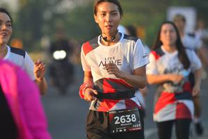 BIB: 2638, 128
                            <button type="button" onclick="openModal(6404362)" class="btn btn-primary btn-sm float-right btn-popup" data-toggle="modal" data-target=".modal-high-quality">
                        <i class="fas fa-shopping-cart"></i> Add to Cart
                    </button>
                                            <button type="button" onclick="isThisMe(6404362, true)" class="btn btn-success btn-sm float-right btn-popup btn-isme hidden" data-toggle="tooltip" data-placement="bottom" title="นี่คือรูปของคุณใช่ไหม คลิกที่นี่เพื่อเอาเข้าอัลบั้ม">
                        <i class="fas fa-plus"></i> Add to album
                    </button>
                    <button type="button" onclick="isThisMe(6404362, false)" class="btn btn-warning btn-sm float-right btn-popup btn-isnotme hidden">
                        <i class="fas fa-ban"></i> Remove from album
                    </button>