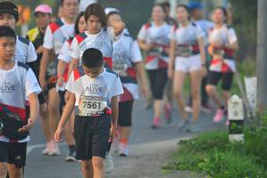 BIB: 7561
                            <button type="button" onclick="openModal(6412953)" class="btn btn-primary btn-sm float-right btn-popup" data-toggle="modal" data-target=".modal-high-quality">
                        <i class="fas fa-shopping-cart"></i> Add to Cart
                    </button>
                                            <button type="button" onclick="isThisMe(6412953, true)" class="btn btn-success btn-sm float-right btn-popup btn-isme hidden" data-toggle="tooltip" data-placement="bottom" title="นี่คือรูปของคุณใช่ไหม คลิกที่นี่เพื่อเอาเข้าอัลบั้ม">
                        <i class="fas fa-plus"></i> Add to album
                    </button>
                    <button type="button" onclick="isThisMe(6412953, false)" class="btn btn-warning btn-sm float-right btn-popup btn-isnotme hidden">
                        <i class="fas fa-ban"></i> Remove from album
                    </button>