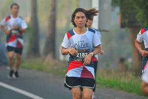 BIB: 2182
                            <button type="button" onclick="openModal(6403740)" class="btn btn-primary btn-sm float-right btn-popup" data-toggle="modal" data-target=".modal-high-quality">
                        <i class="fas fa-shopping-cart"></i> Add to Cart
                    </button>
                                            <button type="button" onclick="isThisMe(6403740, true)" class="btn btn-success btn-sm float-right btn-popup btn-isme hidden" data-toggle="tooltip" data-placement="bottom" title="นี่คือรูปของคุณใช่ไหม คลิกที่นี่เพื่อเอาเข้าอัลบั้ม">
                        <i class="fas fa-plus"></i> Add to album
                    </button>
                    <button type="button" onclick="isThisMe(6403740, false)" class="btn btn-warning btn-sm float-right btn-popup btn-isnotme hidden">
                        <i class="fas fa-ban"></i> Remove from album
                    </button>