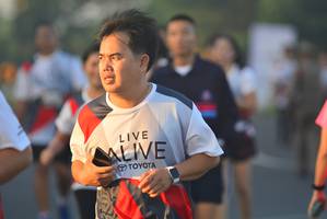 BIB: 
                            <button type="button" onclick="openModal(6414382)" class="btn btn-primary btn-sm float-right btn-popup" data-toggle="modal" data-target=".modal-high-quality">
                        <i class="fas fa-shopping-cart"></i> Add to Cart
                    </button>
                                            <button type="button" onclick="isThisMe(6414382, true)" class="btn btn-success btn-sm float-right btn-popup btn-isme hidden" data-toggle="tooltip" data-placement="bottom" title="นี่คือรูปของคุณใช่ไหม คลิกที่นี่เพื่อเอาเข้าอัลบั้ม">
                        <i class="fas fa-plus"></i> Add to album
                    </button>
                    <button type="button" onclick="isThisMe(6414382, false)" class="btn btn-warning btn-sm float-right btn-popup btn-isnotme hidden">
                        <i class="fas fa-ban"></i> Remove from album
                    </button>