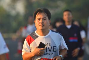 BIB: 
                            <button type="button" onclick="openModal(6414399)" class="btn btn-primary btn-sm float-right btn-popup" data-toggle="modal" data-target=".modal-high-quality">
                        <i class="fas fa-shopping-cart"></i> Add to Cart
                    </button>
                                            <button type="button" onclick="isThisMe(6414399, true)" class="btn btn-success btn-sm float-right btn-popup btn-isme hidden" data-toggle="tooltip" data-placement="bottom" title="นี่คือรูปของคุณใช่ไหม คลิกที่นี่เพื่อเอาเข้าอัลบั้ม">
                        <i class="fas fa-plus"></i> Add to album
                    </button>
                    <button type="button" onclick="isThisMe(6414399, false)" class="btn btn-warning btn-sm float-right btn-popup btn-isnotme hidden">
                        <i class="fas fa-ban"></i> Remove from album
                    </button>