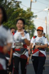 BIB: 7437
                            <button type="button" onclick="openModal(6387228)" class="btn btn-primary btn-sm float-right btn-popup" data-toggle="modal" data-target=".modal-high-quality">
                        <i class="fas fa-shopping-cart"></i> Add to Cart
                    </button>
                                            <button type="button" onclick="isThisMe(6387228, true)" class="btn btn-success btn-sm float-right btn-popup btn-isme hidden" data-toggle="tooltip" data-placement="bottom" title="นี่คือรูปของคุณใช่ไหม คลิกที่นี่เพื่อเอาเข้าอัลบั้ม">
                        <i class="fas fa-plus"></i> Add to album
                    </button>
                    <button type="button" onclick="isThisMe(6387228, false)" class="btn btn-warning btn-sm float-right btn-popup btn-isnotme hidden">
                        <i class="fas fa-ban"></i> Remove from album
                    </button>