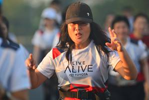 BIB: 
                            <button type="button" onclick="openModal(6412839)" class="btn btn-primary btn-sm float-right btn-popup" data-toggle="modal" data-target=".modal-high-quality">
                        <i class="fas fa-shopping-cart"></i> Add to Cart
                    </button>
                                            <button type="button" onclick="isThisMe(6412839, true)" class="btn btn-success btn-sm float-right btn-popup btn-isme hidden" data-toggle="tooltip" data-placement="bottom" title="นี่คือรูปของคุณใช่ไหม คลิกที่นี่เพื่อเอาเข้าอัลบั้ม">
                        <i class="fas fa-plus"></i> Add to album
                    </button>
                    <button type="button" onclick="isThisMe(6412839, false)" class="btn btn-warning btn-sm float-right btn-popup btn-isnotme hidden">
                        <i class="fas fa-ban"></i> Remove from album
                    </button>