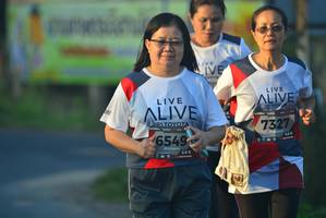 BIB: 7327, 6549
                            <button type="button" onclick="openModal(6418562)" class="btn btn-primary btn-sm float-right btn-popup" data-toggle="modal" data-target=".modal-high-quality">
                        <i class="fas fa-shopping-cart"></i> Add to Cart
                    </button>
                                            <button type="button" onclick="isThisMe(6418562, true)" class="btn btn-success btn-sm float-right btn-popup btn-isme hidden" data-toggle="tooltip" data-placement="bottom" title="นี่คือรูปของคุณใช่ไหม คลิกที่นี่เพื่อเอาเข้าอัลบั้ม">
                        <i class="fas fa-plus"></i> Add to album
                    </button>
                    <button type="button" onclick="isThisMe(6418562, false)" class="btn btn-warning btn-sm float-right btn-popup btn-isnotme hidden">
                        <i class="fas fa-ban"></i> Remove from album
                    </button>