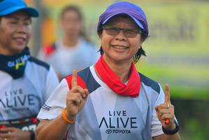 BIB: 
                            <button type="button" onclick="openModal(6403140)" class="btn btn-primary btn-sm float-right btn-popup" data-toggle="modal" data-target=".modal-high-quality">
                        <i class="fas fa-shopping-cart"></i> Add to Cart
                    </button>
                                            <button type="button" onclick="isThisMe(6403140, true)" class="btn btn-success btn-sm float-right btn-popup btn-isme hidden" data-toggle="tooltip" data-placement="bottom" title="นี่คือรูปของคุณใช่ไหม คลิกที่นี่เพื่อเอาเข้าอัลบั้ม">
                        <i class="fas fa-plus"></i> Add to album
                    </button>
                    <button type="button" onclick="isThisMe(6403140, false)" class="btn btn-warning btn-sm float-right btn-popup btn-isnotme hidden">
                        <i class="fas fa-ban"></i> Remove from album
                    </button>