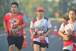 BIB: 3770, 2208
                            <button type="button" onclick="openModal(6417307)" class="btn btn-primary btn-sm float-right btn-popup" data-toggle="modal" data-target=".modal-high-quality">
                        <i class="fas fa-shopping-cart"></i> Add to Cart
                    </button>
                                            <button type="button" onclick="isThisMe(6417307, true)" class="btn btn-success btn-sm float-right btn-popup btn-isme hidden" data-toggle="tooltip" data-placement="bottom" title="นี่คือรูปของคุณใช่ไหม คลิกที่นี่เพื่อเอาเข้าอัลบั้ม">
                        <i class="fas fa-plus"></i> Add to album
                    </button>
                    <button type="button" onclick="isThisMe(6417307, false)" class="btn btn-warning btn-sm float-right btn-popup btn-isnotme hidden">
                        <i class="fas fa-ban"></i> Remove from album
                    </button>