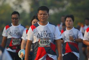 BIB: 6223, 6253
                            <button type="button" onclick="openModal(6414328)" class="btn btn-primary btn-sm float-right btn-popup" data-toggle="modal" data-target=".modal-high-quality">
                        <i class="fas fa-shopping-cart"></i> Add to Cart
                    </button>
                                            <button type="button" onclick="isThisMe(6414328, true)" class="btn btn-success btn-sm float-right btn-popup btn-isme hidden" data-toggle="tooltip" data-placement="bottom" title="นี่คือรูปของคุณใช่ไหม คลิกที่นี่เพื่อเอาเข้าอัลบั้ม">
                        <i class="fas fa-plus"></i> Add to album
                    </button>
                    <button type="button" onclick="isThisMe(6414328, false)" class="btn btn-warning btn-sm float-right btn-popup btn-isnotme hidden">
                        <i class="fas fa-ban"></i> Remove from album
                    </button>