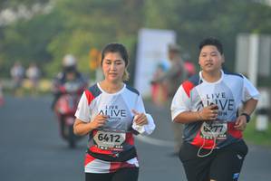 BIB: 6377, 6412
                            <button type="button" onclick="openModal(6416065)" class="btn btn-primary btn-sm float-right btn-popup" data-toggle="modal" data-target=".modal-high-quality">
                        <i class="fas fa-shopping-cart"></i> Add to Cart
                    </button>
                                            <button type="button" onclick="isThisMe(6416065, true)" class="btn btn-success btn-sm float-right btn-popup btn-isme hidden" data-toggle="tooltip" data-placement="bottom" title="นี่คือรูปของคุณใช่ไหม คลิกที่นี่เพื่อเอาเข้าอัลบั้ม">
                        <i class="fas fa-plus"></i> Add to album
                    </button>
                    <button type="button" onclick="isThisMe(6416065, false)" class="btn btn-warning btn-sm float-right btn-popup btn-isnotme hidden">
                        <i class="fas fa-ban"></i> Remove from album
                    </button>