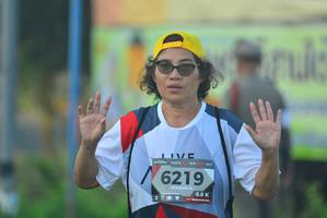 BIB: 6219
                            <button type="button" onclick="openModal(6418639)" class="btn btn-primary btn-sm float-right btn-popup" data-toggle="modal" data-target=".modal-high-quality">
                        <i class="fas fa-shopping-cart"></i> Add to Cart
                    </button>
                                            <button type="button" onclick="isThisMe(6418639, true)" class="btn btn-success btn-sm float-right btn-popup btn-isme hidden" data-toggle="tooltip" data-placement="bottom" title="นี่คือรูปของคุณใช่ไหม คลิกที่นี่เพื่อเอาเข้าอัลบั้ม">
                        <i class="fas fa-plus"></i> Add to album
                    </button>
                    <button type="button" onclick="isThisMe(6418639, false)" class="btn btn-warning btn-sm float-right btn-popup btn-isnotme hidden">
                        <i class="fas fa-ban"></i> Remove from album
                    </button>