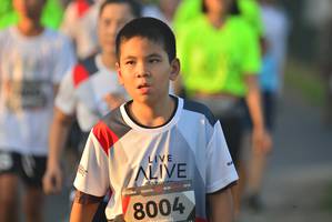 BIB: 2019, 8004
                            <button type="button" onclick="openModal(6402182)" class="btn btn-primary btn-sm float-right btn-popup" data-toggle="modal" data-target=".modal-high-quality">
                        <i class="fas fa-shopping-cart"></i> Add to Cart
                    </button>
                                            <button type="button" onclick="isThisMe(6402182, true)" class="btn btn-success btn-sm float-right btn-popup btn-isme hidden" data-toggle="tooltip" data-placement="bottom" title="นี่คือรูปของคุณใช่ไหม คลิกที่นี่เพื่อเอาเข้าอัลบั้ม">
                        <i class="fas fa-plus"></i> Add to album
                    </button>
                    <button type="button" onclick="isThisMe(6402182, false)" class="btn btn-warning btn-sm float-right btn-popup btn-isnotme hidden">
                        <i class="fas fa-ban"></i> Remove from album
                    </button>