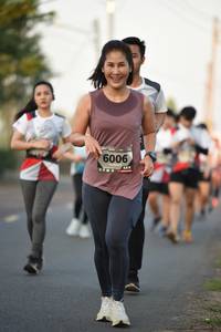 BIB: 6006
                            <button type="button" onclick="openModal(6382266)" class="btn btn-primary btn-sm float-right btn-popup" data-toggle="modal" data-target=".modal-high-quality">
                        <i class="fas fa-shopping-cart"></i> Add to Cart
                    </button>
                                            <button type="button" onclick="isThisMe(6382266, true)" class="btn btn-success btn-sm float-right btn-popup btn-isme hidden" data-toggle="tooltip" data-placement="bottom" title="นี่คือรูปของคุณใช่ไหม คลิกที่นี่เพื่อเอาเข้าอัลบั้ม">
                        <i class="fas fa-plus"></i> Add to album
                    </button>
                    <button type="button" onclick="isThisMe(6382266, false)" class="btn btn-warning btn-sm float-right btn-popup btn-isnotme hidden">
                        <i class="fas fa-ban"></i> Remove from album
                    </button>