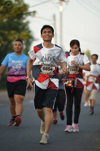 BIB: 6854, 7350
                            <button type="button" onclick="openModal(6382553)" class="btn btn-primary btn-sm float-right btn-popup" data-toggle="modal" data-target=".modal-high-quality">
                        <i class="fas fa-shopping-cart"></i> Add to Cart
                    </button>
                                            <button type="button" onclick="isThisMe(6382553, true)" class="btn btn-success btn-sm float-right btn-popup btn-isme hidden" data-toggle="tooltip" data-placement="bottom" title="นี่คือรูปของคุณใช่ไหม คลิกที่นี่เพื่อเอาเข้าอัลบั้ม">
                        <i class="fas fa-plus"></i> Add to album
                    </button>
                    <button type="button" onclick="isThisMe(6382553, false)" class="btn btn-warning btn-sm float-right btn-popup btn-isnotme hidden">
                        <i class="fas fa-ban"></i> Remove from album
                    </button>