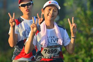 BIB: 2018, 7899
                            <button type="button" onclick="openModal(6418465)" class="btn btn-primary btn-sm float-right btn-popup" data-toggle="modal" data-target=".modal-high-quality">
                        <i class="fas fa-shopping-cart"></i> Add to Cart
                    </button>
                                            <button type="button" onclick="isThisMe(6418465, true)" class="btn btn-success btn-sm float-right btn-popup btn-isme hidden" data-toggle="tooltip" data-placement="bottom" title="นี่คือรูปของคุณใช่ไหม คลิกที่นี่เพื่อเอาเข้าอัลบั้ม">
                        <i class="fas fa-plus"></i> Add to album
                    </button>
                    <button type="button" onclick="isThisMe(6418465, false)" class="btn btn-warning btn-sm float-right btn-popup btn-isnotme hidden">
                        <i class="fas fa-ban"></i> Remove from album
                    </button>