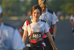 BIB: 3812, 128
                            <button type="button" onclick="openModal(6417072)" class="btn btn-primary btn-sm float-right btn-popup" data-toggle="modal" data-target=".modal-high-quality">
                        <i class="fas fa-shopping-cart"></i> Add to Cart
                    </button>
                                            <button type="button" onclick="isThisMe(6417072, true)" class="btn btn-success btn-sm float-right btn-popup btn-isme hidden" data-toggle="tooltip" data-placement="bottom" title="นี่คือรูปของคุณใช่ไหม คลิกที่นี่เพื่อเอาเข้าอัลบั้ม">
                        <i class="fas fa-plus"></i> Add to album
                    </button>
                    <button type="button" onclick="isThisMe(6417072, false)" class="btn btn-warning btn-sm float-right btn-popup btn-isnotme hidden">
                        <i class="fas fa-ban"></i> Remove from album
                    </button>