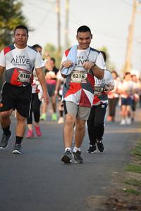 BIB: 6216, 6198
                            <button type="button" onclick="openModal(6386296)" class="btn btn-primary btn-sm float-right btn-popup" data-toggle="modal" data-target=".modal-high-quality">
                        <i class="fas fa-shopping-cart"></i> Add to Cart
                    </button>
                                            <button type="button" onclick="isThisMe(6386296, true)" class="btn btn-success btn-sm float-right btn-popup btn-isme hidden" data-toggle="tooltip" data-placement="bottom" title="นี่คือรูปของคุณใช่ไหม คลิกที่นี่เพื่อเอาเข้าอัลบั้ม">
                        <i class="fas fa-plus"></i> Add to album
                    </button>
                    <button type="button" onclick="isThisMe(6386296, false)" class="btn btn-warning btn-sm float-right btn-popup btn-isnotme hidden">
                        <i class="fas fa-ban"></i> Remove from album
                    </button>