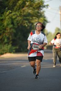 BIB: 050
                            <button type="button" onclick="openModal(6387848)" class="btn btn-primary btn-sm float-right btn-popup" data-toggle="modal" data-target=".modal-high-quality">
                        <i class="fas fa-shopping-cart"></i> Add to Cart
                    </button>
                                            <button type="button" onclick="isThisMe(6387848, true)" class="btn btn-success btn-sm float-right btn-popup btn-isme hidden" data-toggle="tooltip" data-placement="bottom" title="นี่คือรูปของคุณใช่ไหม คลิกที่นี่เพื่อเอาเข้าอัลบั้ม">
                        <i class="fas fa-plus"></i> Add to album
                    </button>
                    <button type="button" onclick="isThisMe(6387848, false)" class="btn btn-warning btn-sm float-right btn-popup btn-isnotme hidden">
                        <i class="fas fa-ban"></i> Remove from album
                    </button>