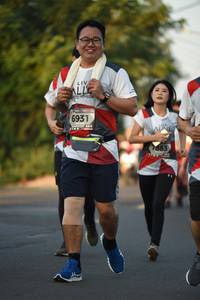 BIB: 6931, 883
                            <button type="button" onclick="openModal(6384121)" class="btn btn-primary btn-sm float-right btn-popup" data-toggle="modal" data-target=".modal-high-quality">
                        <i class="fas fa-shopping-cart"></i> Add to Cart
                    </button>
                                            <button type="button" onclick="isThisMe(6384121, true)" class="btn btn-success btn-sm float-right btn-popup btn-isme hidden" data-toggle="tooltip" data-placement="bottom" title="นี่คือรูปของคุณใช่ไหม คลิกที่นี่เพื่อเอาเข้าอัลบั้ม">
                        <i class="fas fa-plus"></i> Add to album
                    </button>
                    <button type="button" onclick="isThisMe(6384121, false)" class="btn btn-warning btn-sm float-right btn-popup btn-isnotme hidden">
                        <i class="fas fa-ban"></i> Remove from album
                    </button>