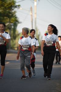 BIB: 7509, 222, 7454
                            <button type="button" onclick="openModal(6387724)" class="btn btn-primary btn-sm float-right btn-popup" data-toggle="modal" data-target=".modal-high-quality">
                        <i class="fas fa-shopping-cart"></i> Add to Cart
                    </button>
                                            <button type="button" onclick="isThisMe(6387724, true)" class="btn btn-success btn-sm float-right btn-popup btn-isme hidden" data-toggle="tooltip" data-placement="bottom" title="นี่คือรูปของคุณใช่ไหม คลิกที่นี่เพื่อเอาเข้าอัลบั้ม">
                        <i class="fas fa-plus"></i> Add to album
                    </button>
                    <button type="button" onclick="isThisMe(6387724, false)" class="btn btn-warning btn-sm float-right btn-popup btn-isnotme hidden">
                        <i class="fas fa-ban"></i> Remove from album
                    </button>