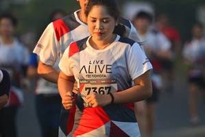 BIB: 7367
                            <button type="button" onclick="openModal(6413673)" class="btn btn-primary btn-sm float-right btn-popup" data-toggle="modal" data-target=".modal-high-quality">
                        <i class="fas fa-shopping-cart"></i> Add to Cart
                    </button>
                                            <button type="button" onclick="isThisMe(6413673, true)" class="btn btn-success btn-sm float-right btn-popup btn-isme hidden" data-toggle="tooltip" data-placement="bottom" title="นี่คือรูปของคุณใช่ไหม คลิกที่นี่เพื่อเอาเข้าอัลบั้ม">
                        <i class="fas fa-plus"></i> Add to album
                    </button>
                    <button type="button" onclick="isThisMe(6413673, false)" class="btn btn-warning btn-sm float-right btn-popup btn-isnotme hidden">
                        <i class="fas fa-ban"></i> Remove from album
                    </button>