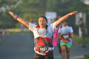 BIB: 3021, 1290
                            <button type="button" onclick="openModal(6416705)" class="btn btn-primary btn-sm float-right btn-popup" data-toggle="modal" data-target=".modal-high-quality">
                        <i class="fas fa-shopping-cart"></i> Add to Cart
                    </button>
                                            <button type="button" onclick="isThisMe(6416705, true)" class="btn btn-success btn-sm float-right btn-popup btn-isme hidden" data-toggle="tooltip" data-placement="bottom" title="นี่คือรูปของคุณใช่ไหม คลิกที่นี่เพื่อเอาเข้าอัลบั้ม">
                        <i class="fas fa-plus"></i> Add to album
                    </button>
                    <button type="button" onclick="isThisMe(6416705, false)" class="btn btn-warning btn-sm float-right btn-popup btn-isnotme hidden">
                        <i class="fas fa-ban"></i> Remove from album
                    </button>