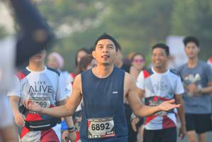 BIB: 6892
                            <button type="button" onclick="openModal(6413099)" class="btn btn-primary btn-sm float-right btn-popup" data-toggle="modal" data-target=".modal-high-quality">
                        <i class="fas fa-shopping-cart"></i> Add to Cart
                    </button>
                                            <button type="button" onclick="isThisMe(6413099, true)" class="btn btn-success btn-sm float-right btn-popup btn-isme hidden" data-toggle="tooltip" data-placement="bottom" title="นี่คือรูปของคุณใช่ไหม คลิกที่นี่เพื่อเอาเข้าอัลบั้ม">
                        <i class="fas fa-plus"></i> Add to album
                    </button>
                    <button type="button" onclick="isThisMe(6413099, false)" class="btn btn-warning btn-sm float-right btn-popup btn-isnotme hidden">
                        <i class="fas fa-ban"></i> Remove from album
                    </button>