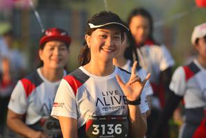 BIB: 2009, 3136
                            <button type="button" onclick="openModal(6402606)" class="btn btn-primary btn-sm float-right btn-popup" data-toggle="modal" data-target=".modal-high-quality">
                        <i class="fas fa-shopping-cart"></i> Add to Cart
                    </button>
                                            <button type="button" onclick="isThisMe(6402606, true)" class="btn btn-success btn-sm float-right btn-popup btn-isme hidden" data-toggle="tooltip" data-placement="bottom" title="นี่คือรูปของคุณใช่ไหม คลิกที่นี่เพื่อเอาเข้าอัลบั้ม">
                        <i class="fas fa-plus"></i> Add to album
                    </button>
                    <button type="button" onclick="isThisMe(6402606, false)" class="btn btn-warning btn-sm float-right btn-popup btn-isnotme hidden">
                        <i class="fas fa-ban"></i> Remove from album
                    </button>