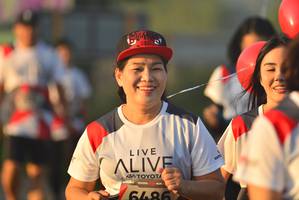 BIB: 6486
                            <button type="button" onclick="openModal(6404710)" class="btn btn-primary btn-sm float-right btn-popup" data-toggle="modal" data-target=".modal-high-quality">
                        <i class="fas fa-shopping-cart"></i> Add to Cart
                    </button>
                                            <button type="button" onclick="isThisMe(6404710, true)" class="btn btn-success btn-sm float-right btn-popup btn-isme hidden" data-toggle="tooltip" data-placement="bottom" title="นี่คือรูปของคุณใช่ไหม คลิกที่นี่เพื่อเอาเข้าอัลบั้ม">
                        <i class="fas fa-plus"></i> Add to album
                    </button>
                    <button type="button" onclick="isThisMe(6404710, false)" class="btn btn-warning btn-sm float-right btn-popup btn-isnotme hidden">
                        <i class="fas fa-ban"></i> Remove from album
                    </button>