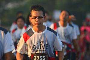 BIB: 3753
                            <button type="button" onclick="openModal(6414107)" class="btn btn-primary btn-sm float-right btn-popup" data-toggle="modal" data-target=".modal-high-quality">
                        <i class="fas fa-shopping-cart"></i> Add to Cart
                    </button>
                                            <button type="button" onclick="isThisMe(6414107, true)" class="btn btn-success btn-sm float-right btn-popup btn-isme hidden" data-toggle="tooltip" data-placement="bottom" title="นี่คือรูปของคุณใช่ไหม คลิกที่นี่เพื่อเอาเข้าอัลบั้ม">
                        <i class="fas fa-plus"></i> Add to album
                    </button>
                    <button type="button" onclick="isThisMe(6414107, false)" class="btn btn-warning btn-sm float-right btn-popup btn-isnotme hidden">
                        <i class="fas fa-ban"></i> Remove from album
                    </button>