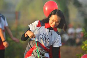 BIB: 6106
                            <button type="button" onclick="openModal(6418074)" class="btn btn-primary btn-sm float-right btn-popup" data-toggle="modal" data-target=".modal-high-quality">
                        <i class="fas fa-shopping-cart"></i> Add to Cart
                    </button>
                                            <button type="button" onclick="isThisMe(6418074, true)" class="btn btn-success btn-sm float-right btn-popup btn-isme hidden" data-toggle="tooltip" data-placement="bottom" title="นี่คือรูปของคุณใช่ไหม คลิกที่นี่เพื่อเอาเข้าอัลบั้ม">
                        <i class="fas fa-plus"></i> Add to album
                    </button>
                    <button type="button" onclick="isThisMe(6418074, false)" class="btn btn-warning btn-sm float-right btn-popup btn-isnotme hidden">
                        <i class="fas fa-ban"></i> Remove from album
                    </button>