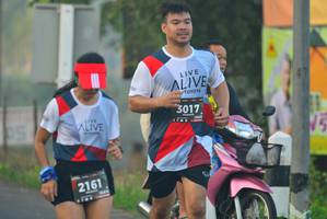 BIB: 3017, 2161
                            <button type="button" onclick="openModal(6403012)" class="btn btn-primary btn-sm float-right btn-popup" data-toggle="modal" data-target=".modal-high-quality">
                        <i class="fas fa-shopping-cart"></i> Add to Cart
                    </button>
                                            <button type="button" onclick="isThisMe(6403012, true)" class="btn btn-success btn-sm float-right btn-popup btn-isme hidden" data-toggle="tooltip" data-placement="bottom" title="นี่คือรูปของคุณใช่ไหม คลิกที่นี่เพื่อเอาเข้าอัลบั้ม">
                        <i class="fas fa-plus"></i> Add to album
                    </button>
                    <button type="button" onclick="isThisMe(6403012, false)" class="btn btn-warning btn-sm float-right btn-popup btn-isnotme hidden">
                        <i class="fas fa-ban"></i> Remove from album
                    </button>